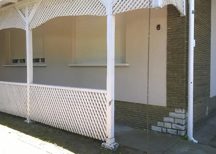 펜션 Eva Vendeghaz *